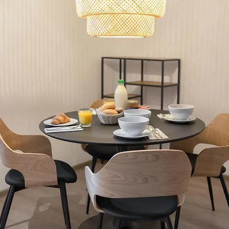 Apartment Opn