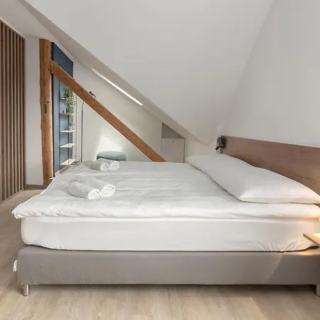 Opn Apartment *